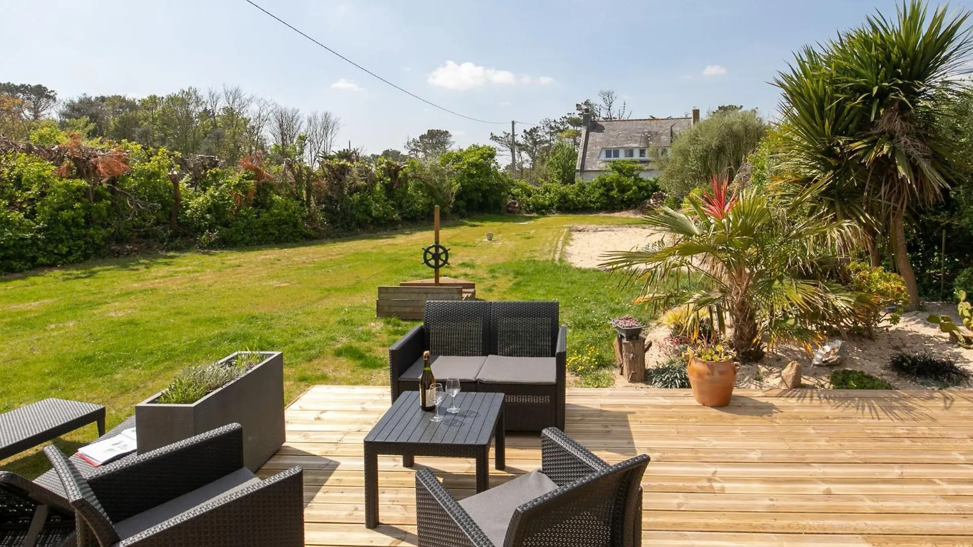 Holiday Home Le Bruit De La Mer - Trouz Ar Mor By Interhome Kerlouan